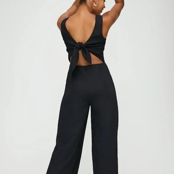Aritzia Wilfred Ecoulement Tie Back Sleeveless Jumpsuit Size 8 - Picture 2 of 5